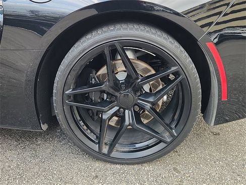 Certified 2015 Chevrolet Corvette Stingray Coupe w/ 3LT Preferred Equipment Group image 30