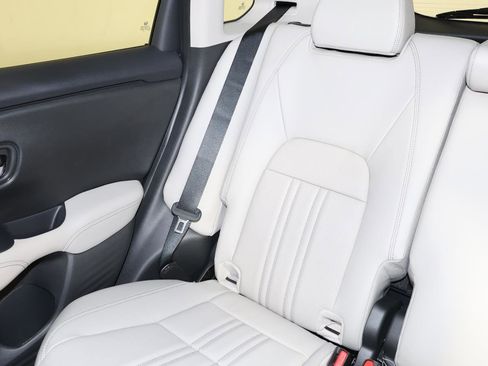 New 2026 Honda HR-V EX-L image 10