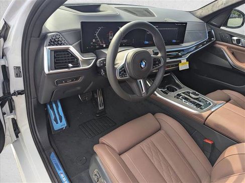 New 2027 BMW X7 M60i AWD/4WD image 3