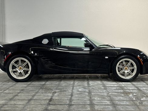 Used 2005 Lotus Elise RWD image 3