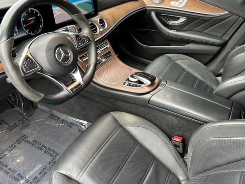 Used 2018 Mercedes-Benz E 43 AMG 4MATIC Sedan image 10