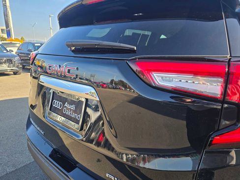 Used 2024 GMC Terrain SLE image 15