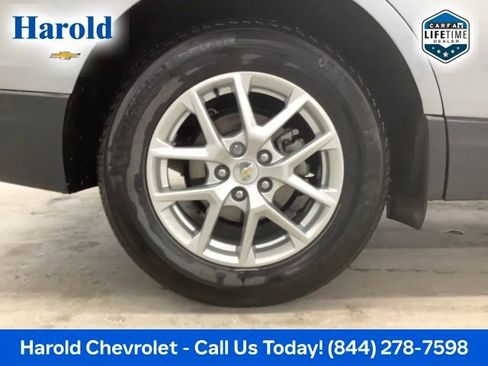Used 2024 Chevrolet Equinox LT image 7