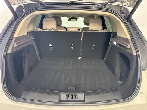 Used 2020 Lincoln Corsair AWD w/ Premium Package image 8