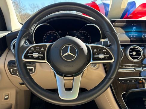 Used 2022 Mercedes-Benz GLC 300 GLC 300 image 31