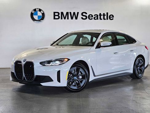 Used 2023 BMW i4 eDrive35 RWD image 1