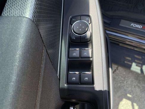 Used 2022 Ford F150 Raptor w/ Equipment Group 801A High AWD/4WD image 16