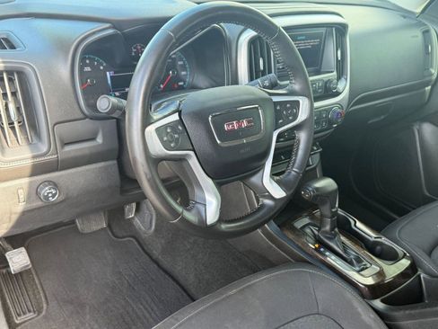 Used 2018 GMC Canyon SLE w/ SLE Convenience Package image 4