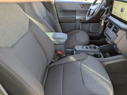 New 2025 Ford Maverick XL w/ Equipment Group 102A image 41