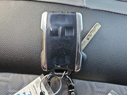 Used 2019 Chevrolet Colorado Z71 image 36