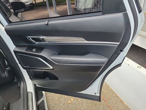 Used 2021 Kia Telluride SX FWD image 35