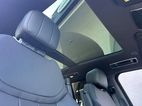 New 2026 Land Rover Range Rover SE AWD/4WD image 10