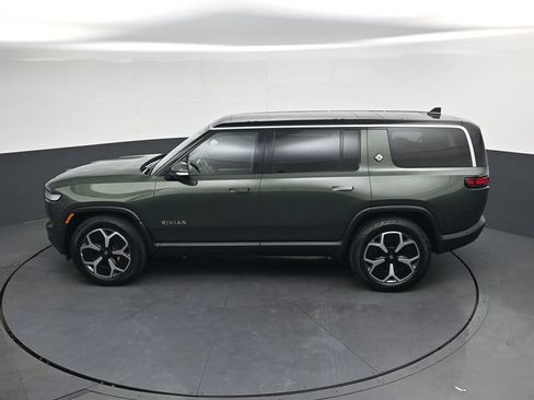 Used 2024 Rivian R1S Adventure AWD/4WD image 27