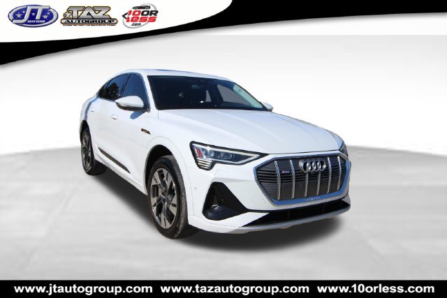 Used 2022 Audi e-tron Premium Plus w/ Premium Plus Package AWD/4WD 360° Tour