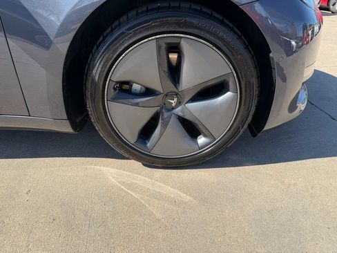 Used 2020 Tesla Model 3 Long Range AWD/4WD image 48