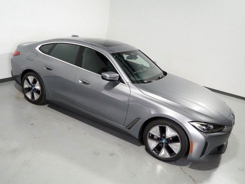 Used 2023 BMW i4 eDrive40 RWD image 12