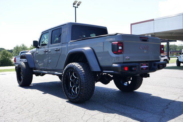 Used 2021 Jeep Gladiator Rubicon AWD/4WD image 10