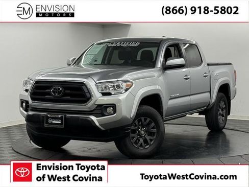 Certified 2022 Toyota Tacoma SR5 image 1