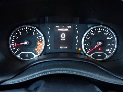 Used 2016 Jeep Renegade Sport w/ Power & Air Group AWD/4WD image 24
