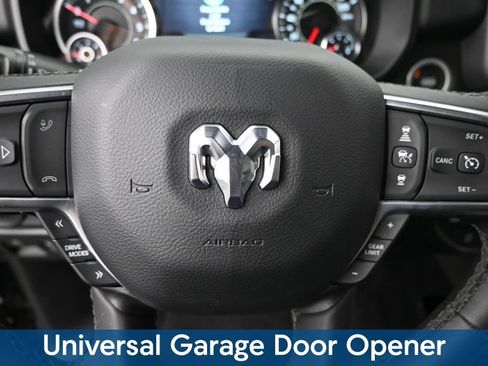 Used 2025 RAM 1500 Big Horn AWD/4WD image 20