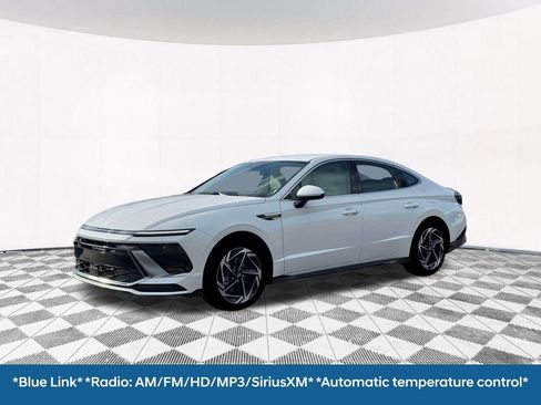 New 2026 Hyundai Sonata SEL AWD/4WD image 2