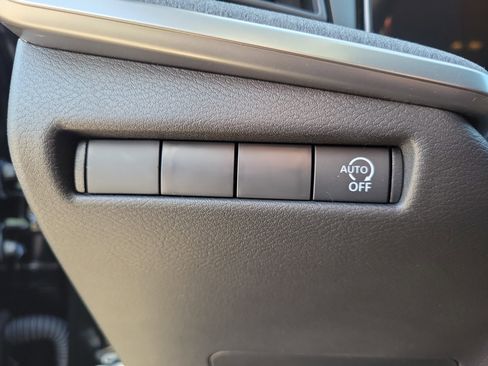 New 2026 Nissan Kicks SV image 19