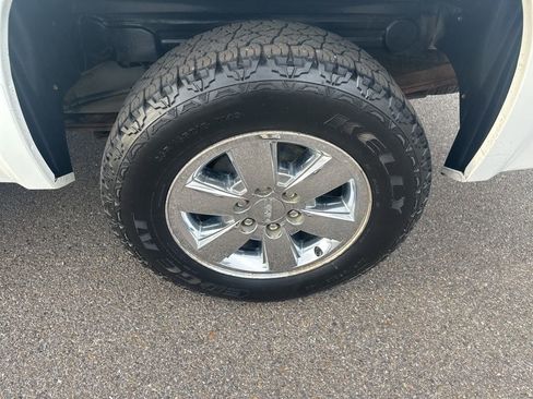 Used 2011 GMC Sierra 1500 SLT w/ SLT Convenience Package image 10