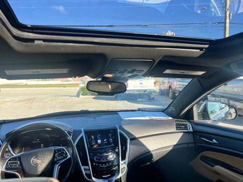 Used 2014 Cadillac SRX Luxury w/ Driver Awareness Package image 24