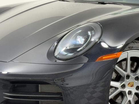 Used 2025 Porsche 911 Carrera image 11