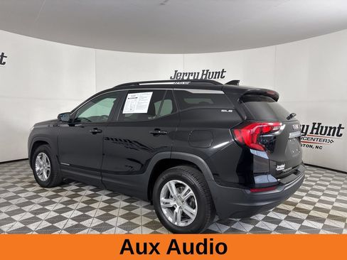 Used 2021 GMC Terrain SLE w/ Driver Convenience Package AWD/4WD image 8
