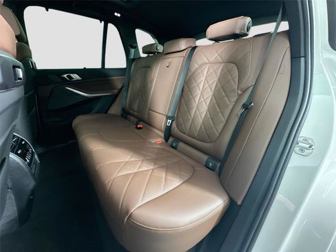 New 2026 BMW X5 xDrive40i AWD/4WD image 49