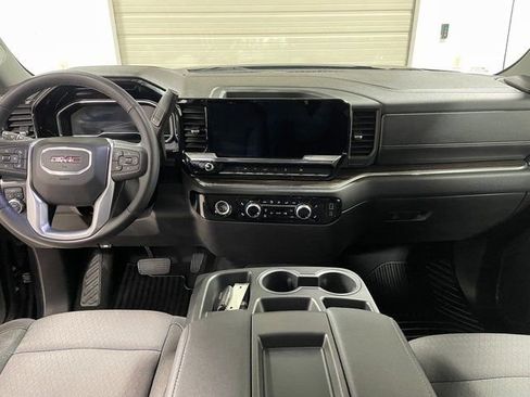 Used 2024 GMC Sierra 1500 Elevation AWD/4WD image 13