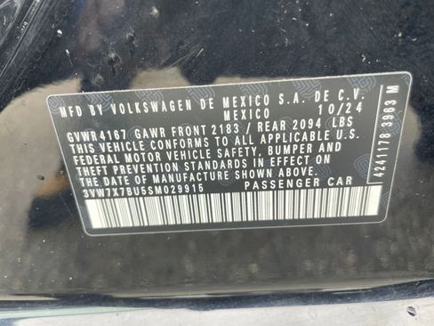 Used 2025 Volkswagen Jetta SE image 29