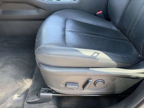 Used 2024 Kia Sorento S w/ Panoramic Sunroof Package FWD image 18