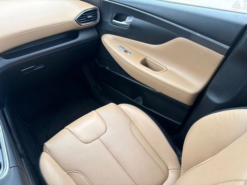 Used 2023 Hyundai Santa Fe Calligraphy image 16