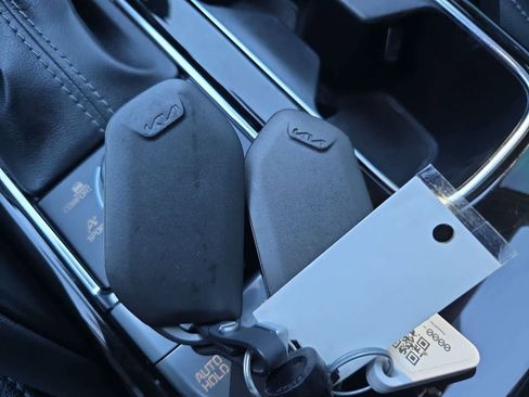 Used 2023 Kia Telluride EX X-Line image 35