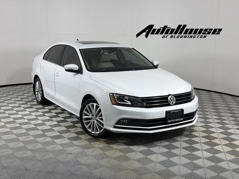 Used 2016 Volkswagen Jetta SEL w/ Lighting Package FWD image 1