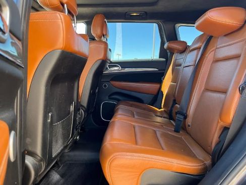 Used 2014 Jeep Grand Cherokee SRT8 w/ Luxury Group II image 13