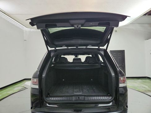Used 2017 Land Rover Range Rover Sport SVR image 32