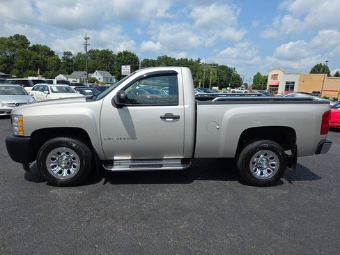 Used 2009 Chevrolet Silverado 1500 W/T RWD image 19