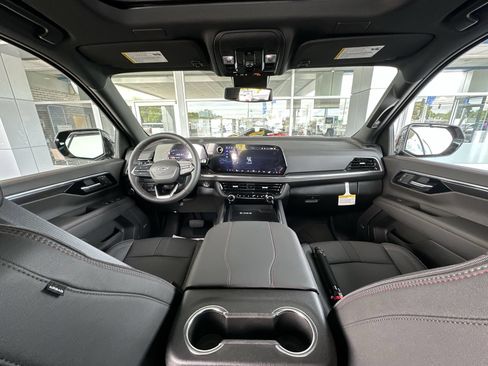 New 2026 Chevrolet Suburban RST w/ Comfort Package RWD image 21