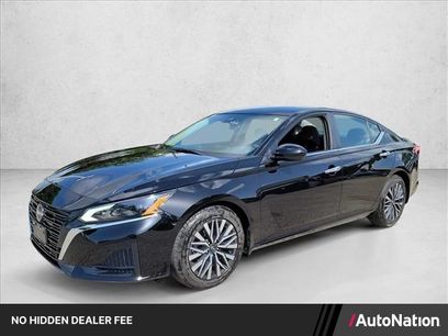 Used 2023 Nissan Altima 2.5 SV