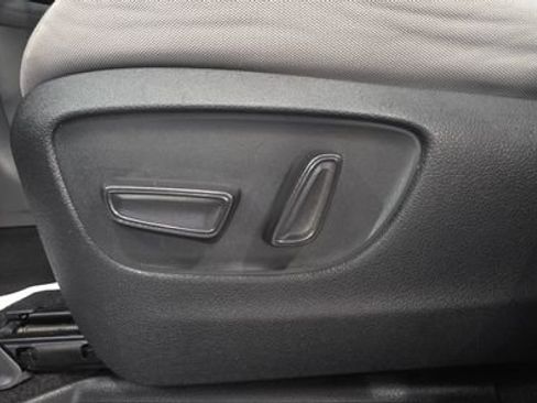 Used 2024 Toyota Sienna LE image 16