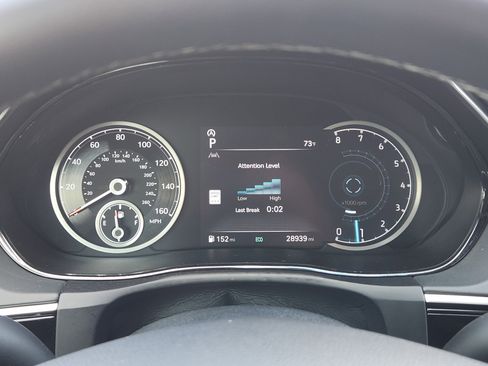 Used 2023 Genesis GV70 2.5T Select w/ Select Package image 18