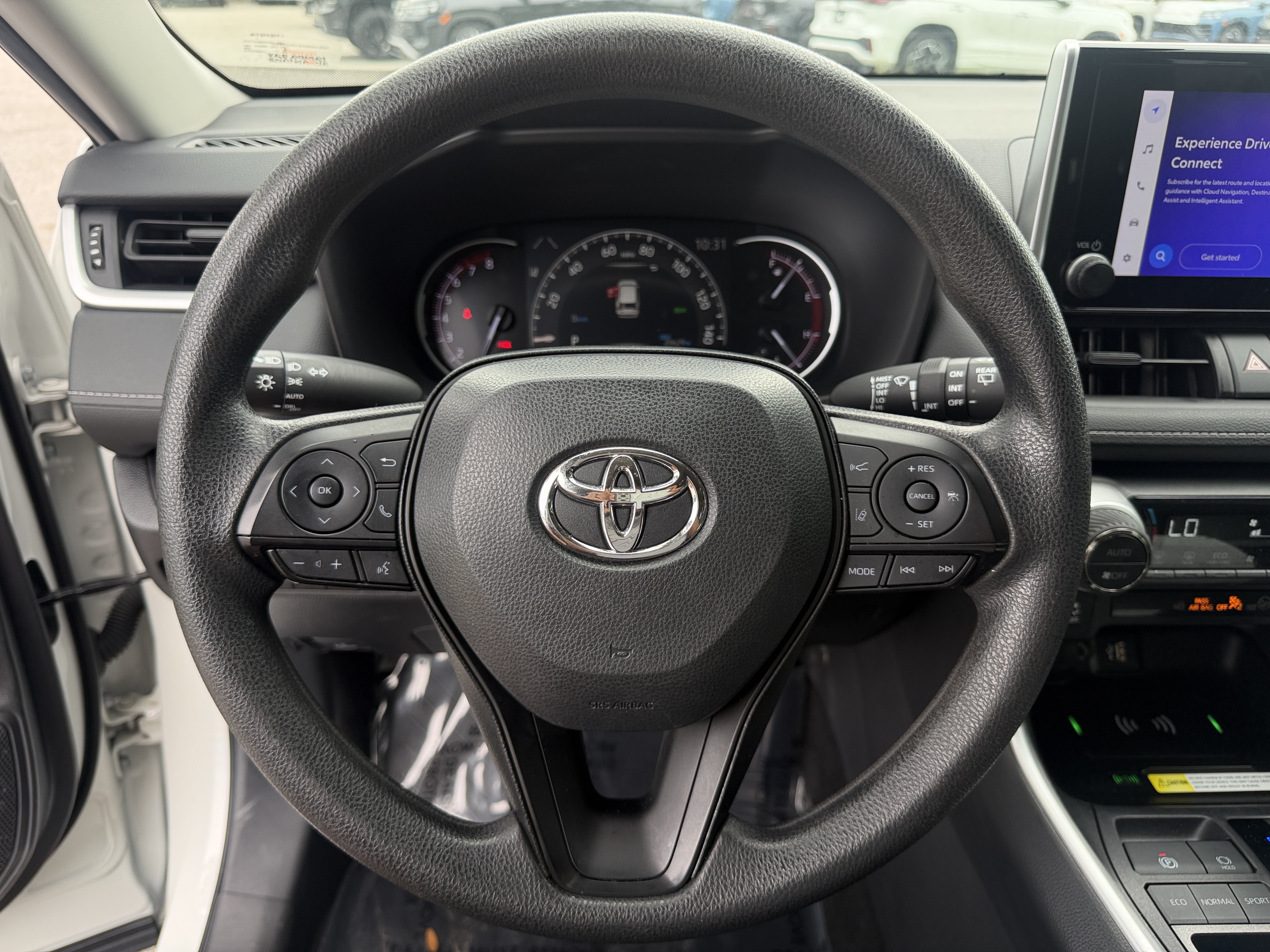 Used 2024 Toyota RAV4 XLE w/ Convenience Package FWD image 33