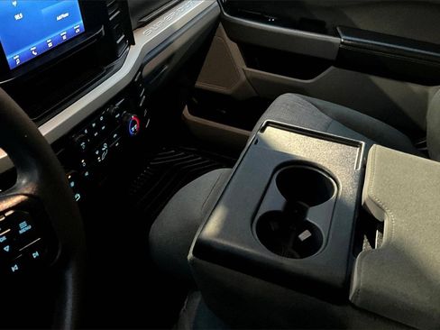 Used 2024 Ford F250 XLT image 15