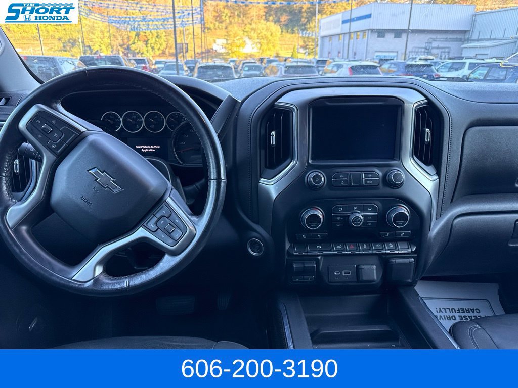 Used 2022 Chevrolet Silverado 1500 LT Trail Boss w/ LT Trail Boss Premium Package AWD/4WD image 13