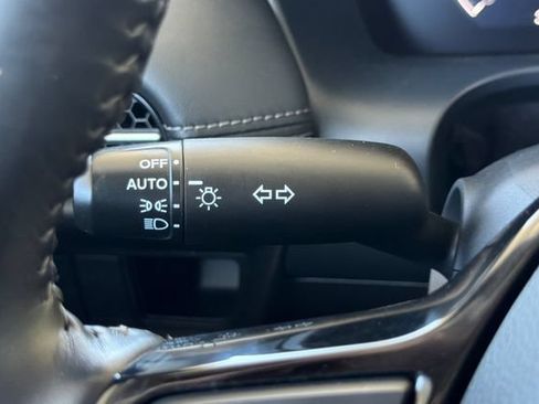 Certified 2024 Honda HR-V EX-L image 33
