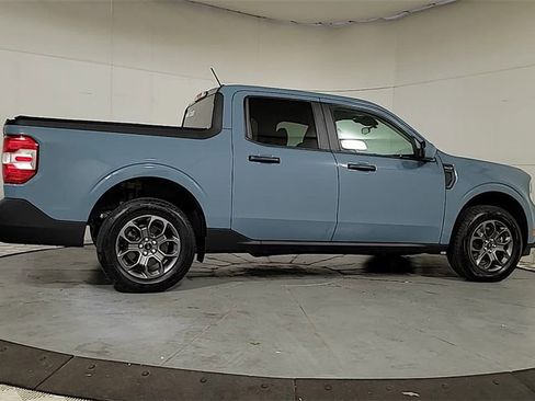 Used 2022 Ford Maverick XLT w/ Equipment Group 300A Standard image 8