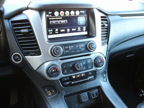 Used 2019 GMC Yukon XL SLT w/ Open Road Package image 8